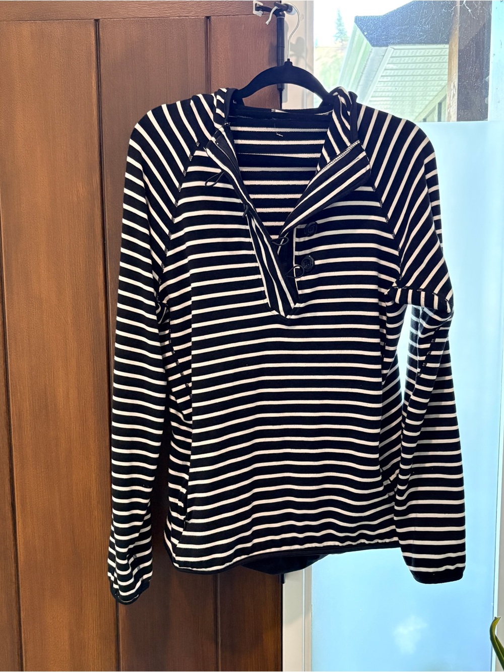 Black & White Striped Hooded Pullover Top Size M